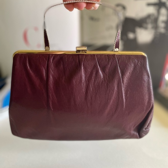 Ande Burgundy Leather Vintage Handbag - Picture 2 of 15